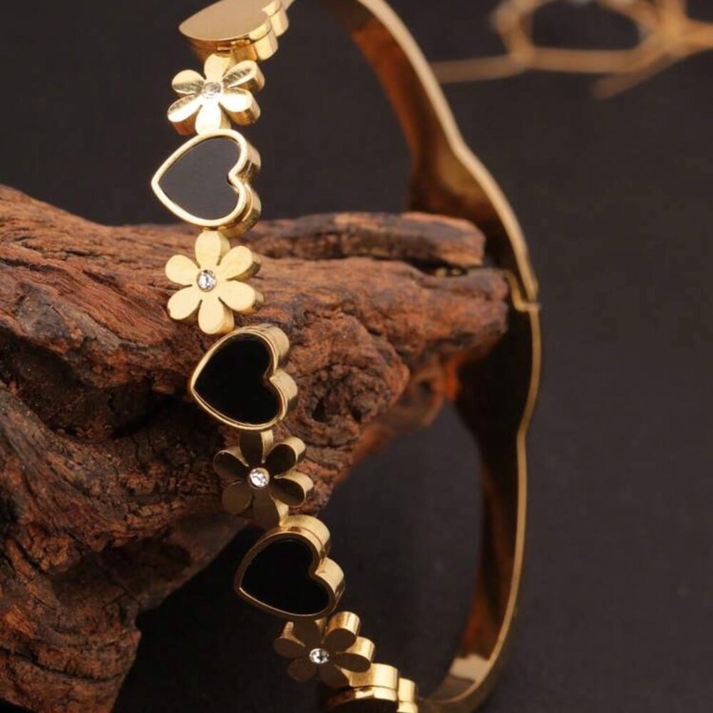 Women Stainless Steel Heart, Black Shell & Flower Cuff Bracelet - Picture 2 of 5